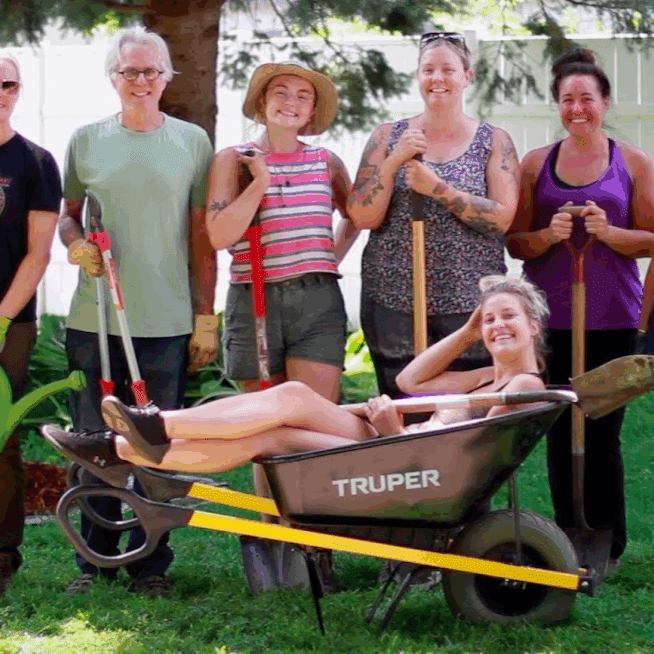 Gardeners & Landscape Contractors Serving St. Paul, MN